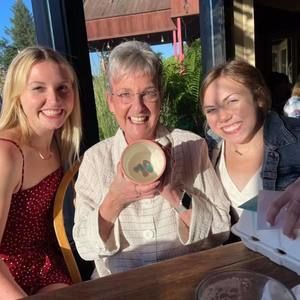 Meet your Posher, Mary